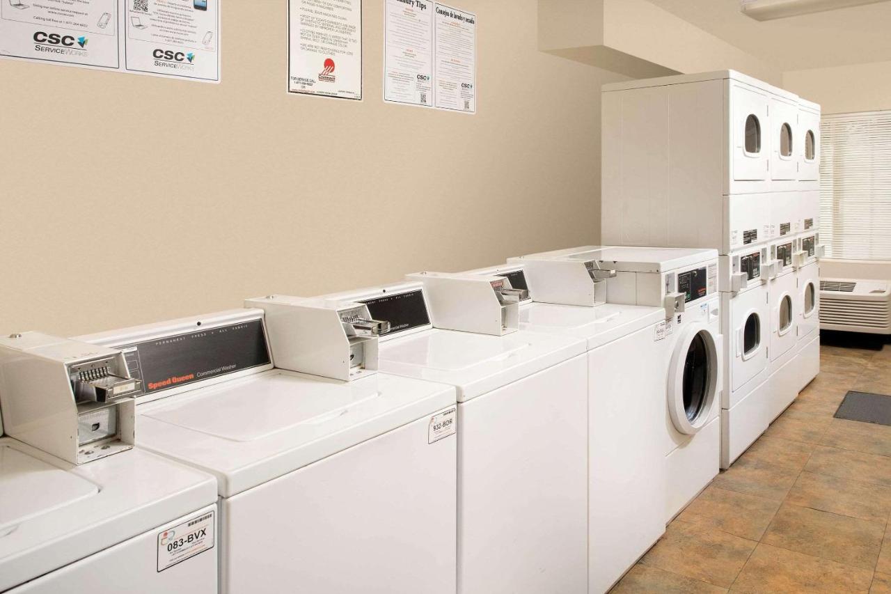Woodspring Suites San Antonio Fort Sam Ngoại thất bức ảnh
